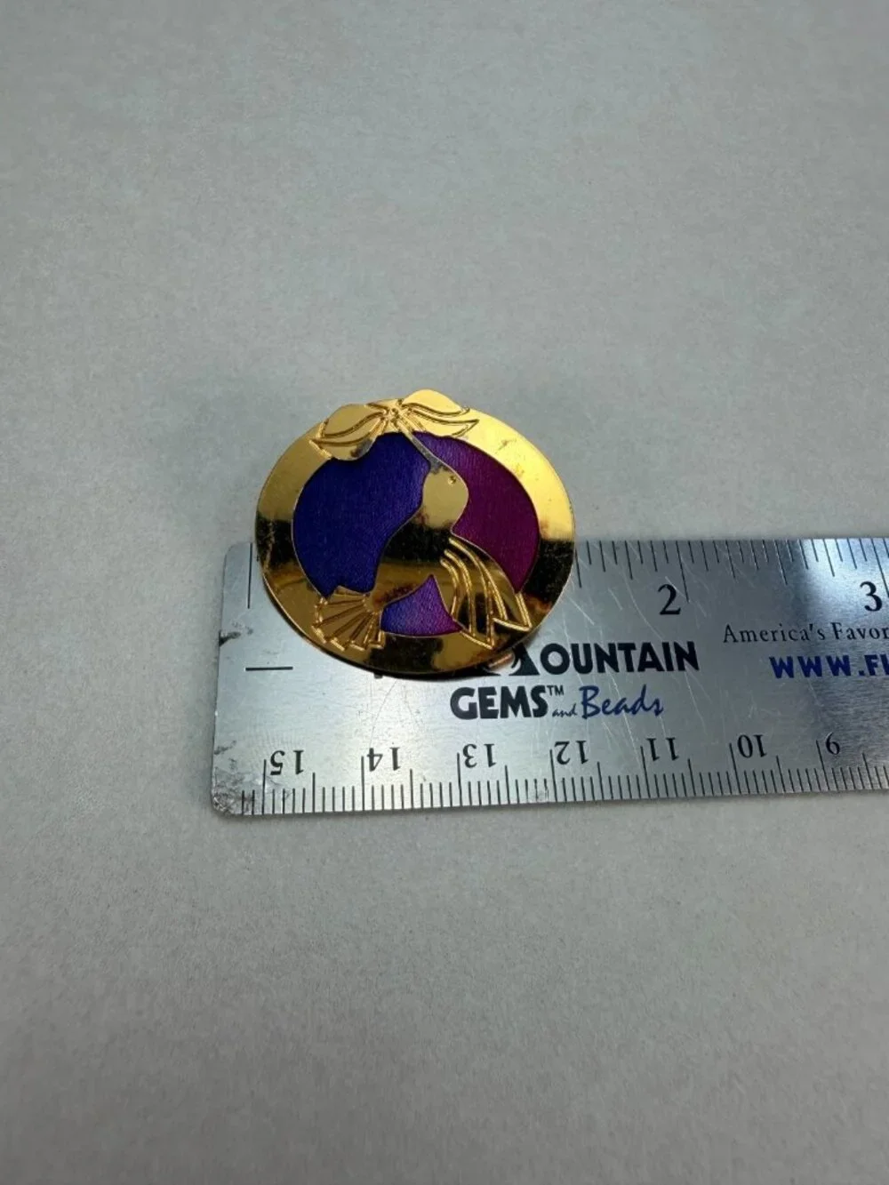 Vintage Mid Century Hummingbird Brooch Gold Tone Purple Pink Enamel Modernist